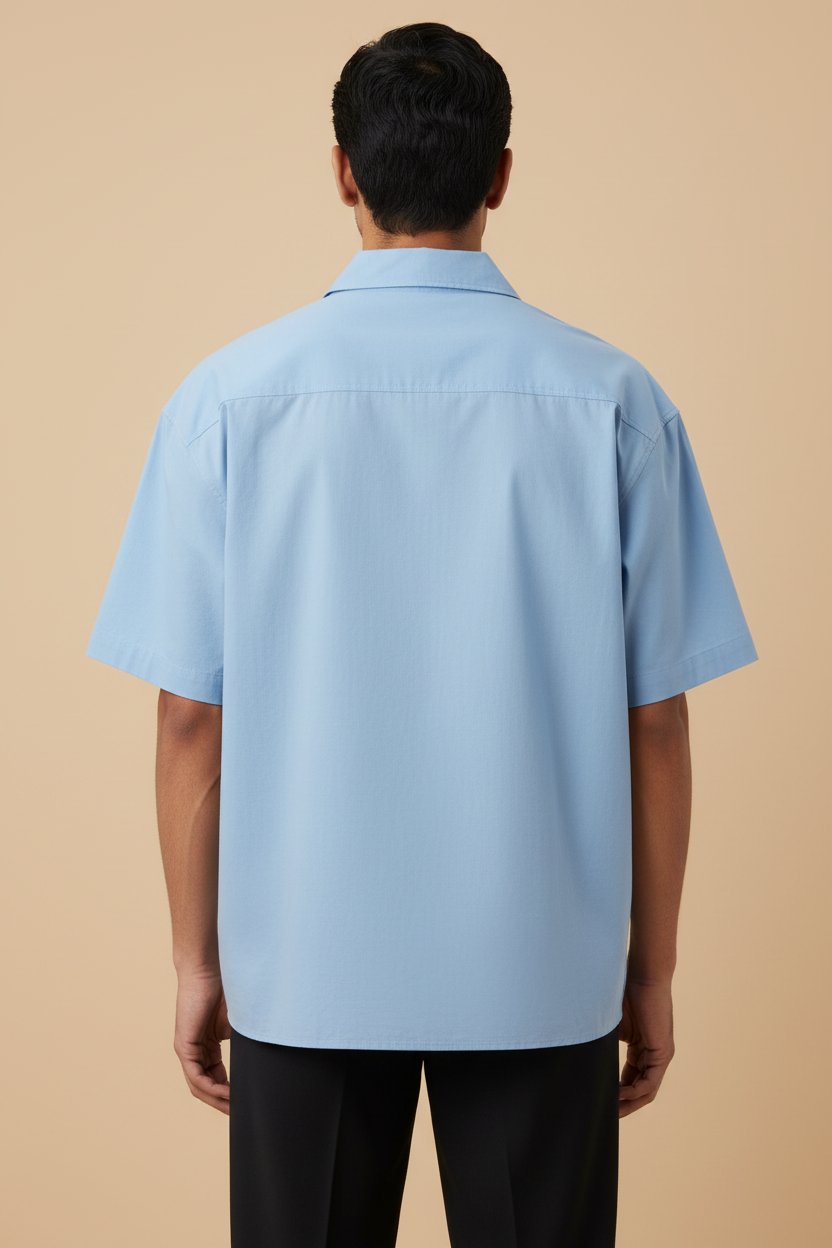 Back view - Unbuttoned styling