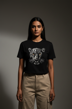 Female front view leopard t-shirt