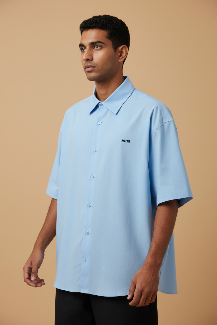 Fit reference - 3/4 angle unbuttoned